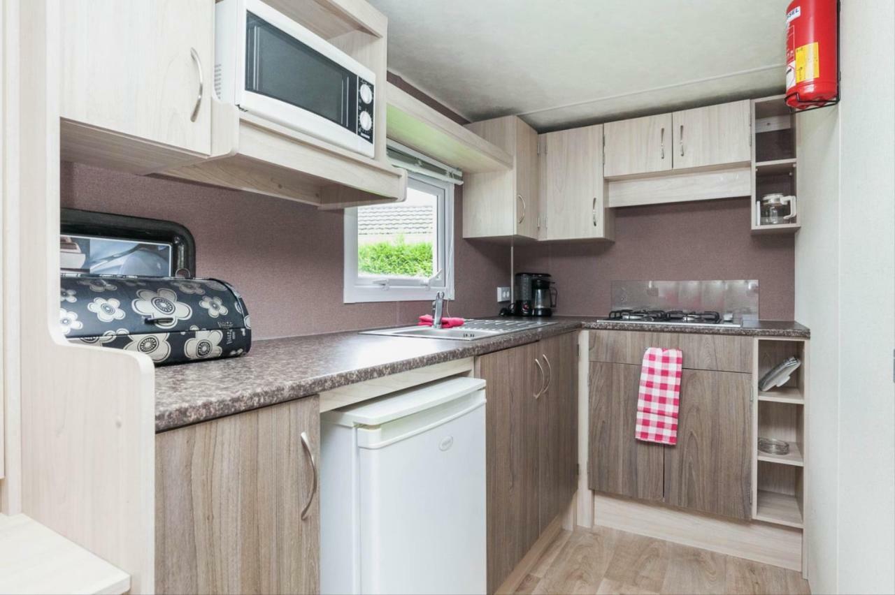 Mb Zeeuwse Mobile Home Hoek Esterno foto