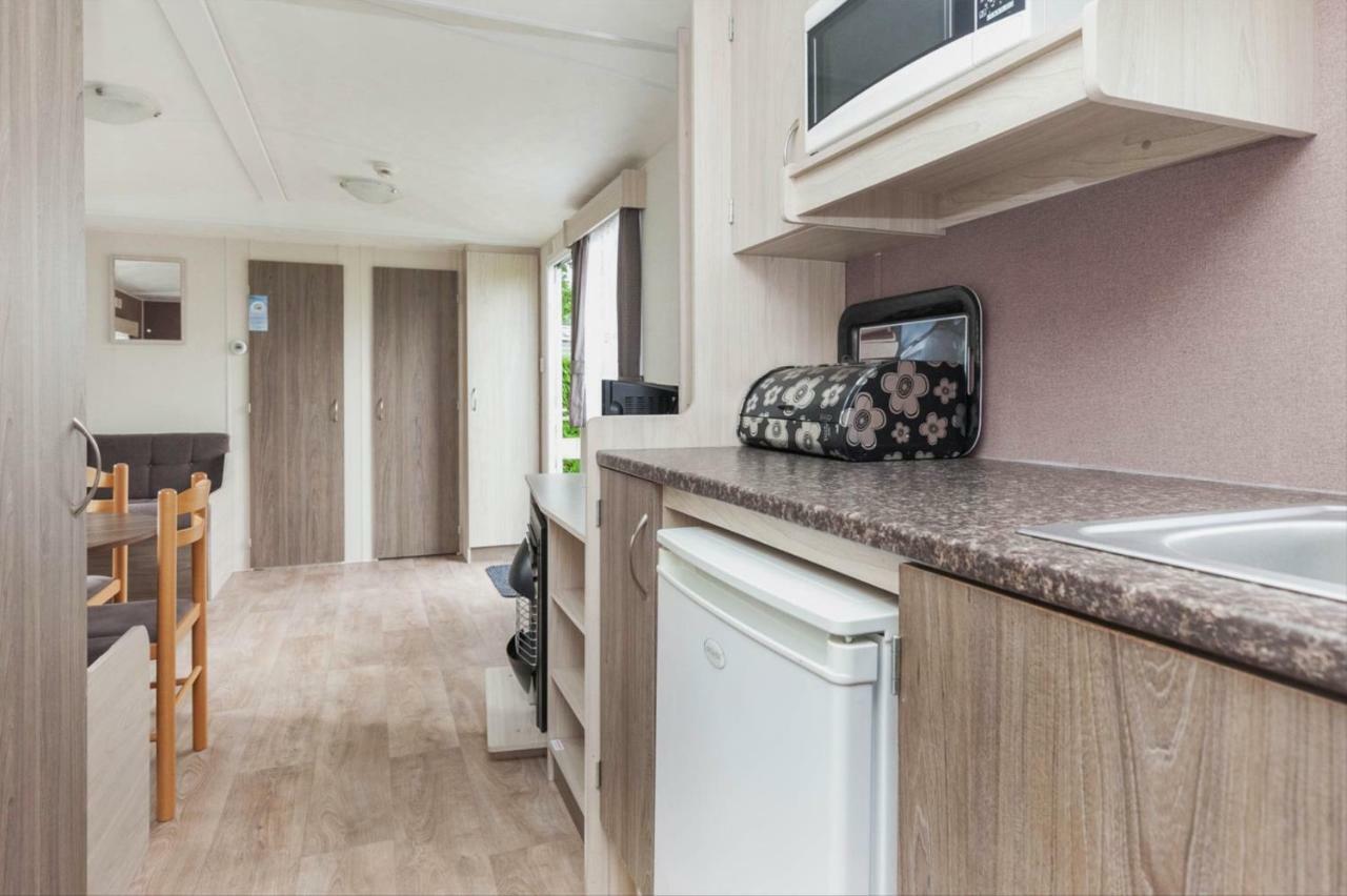 Mb Zeeuwse Mobile Home Hoek Esterno foto